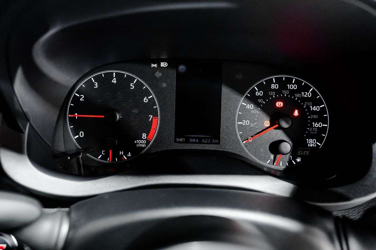 null TOYOTA YARIS null TOYOTA YARIS