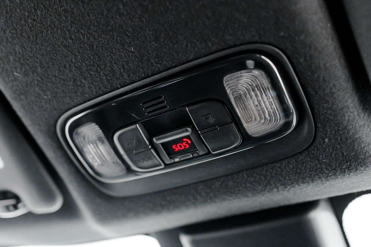 null TOYOTA YARIS null TOYOTA YARIS