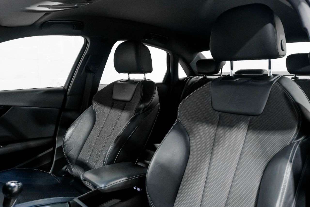 2017 AUDI A4 2017 AUDI A4