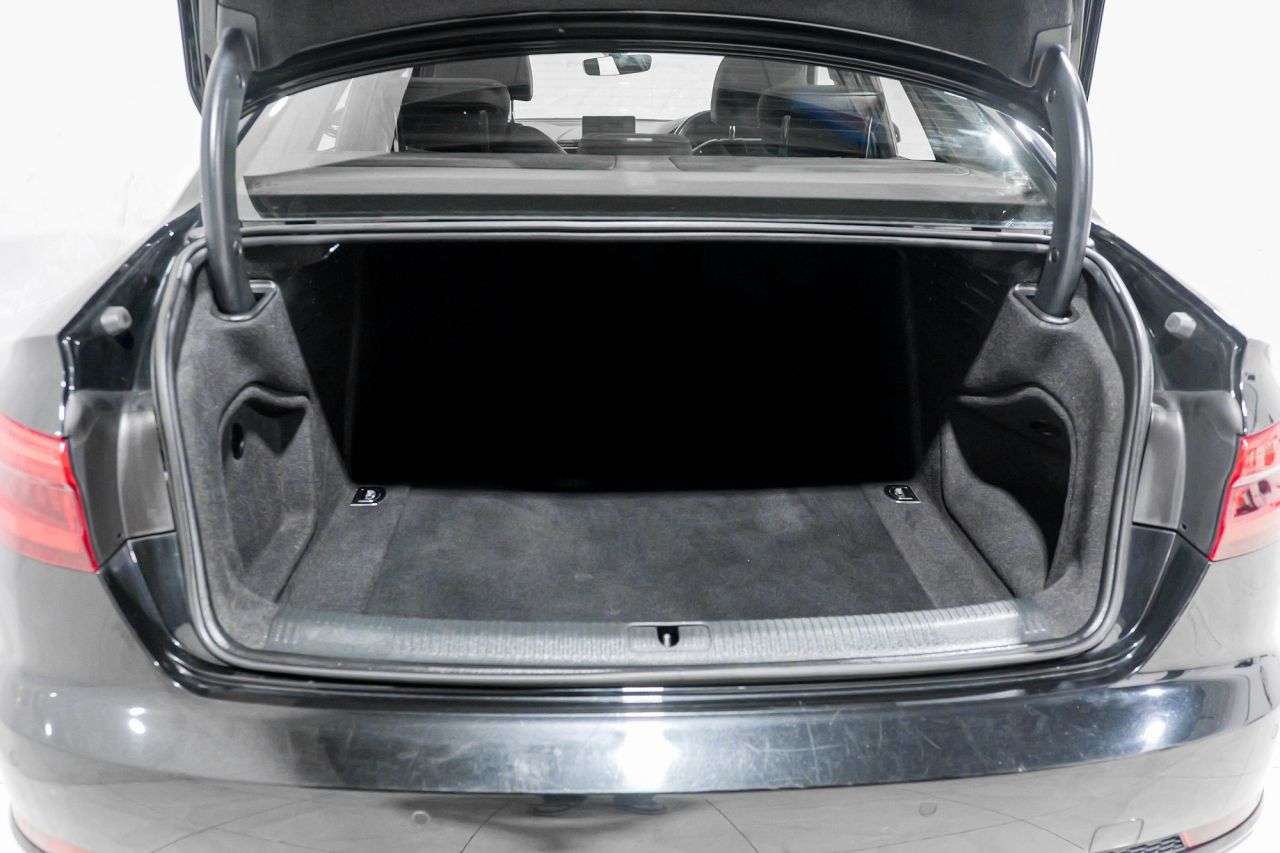 2017 AUDI A4 2017 AUDI A4