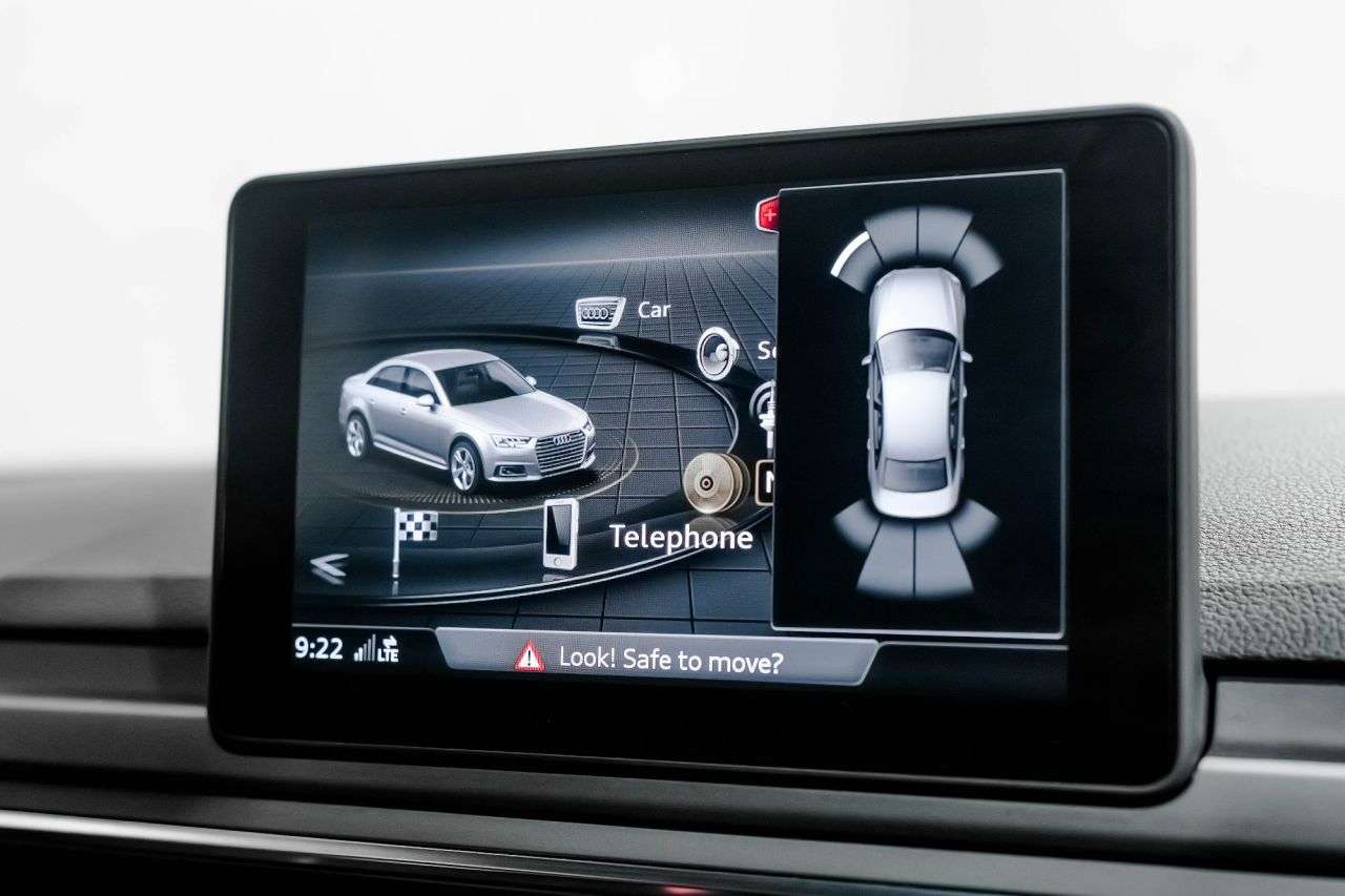 2017 AUDI A4 2017 AUDI A4