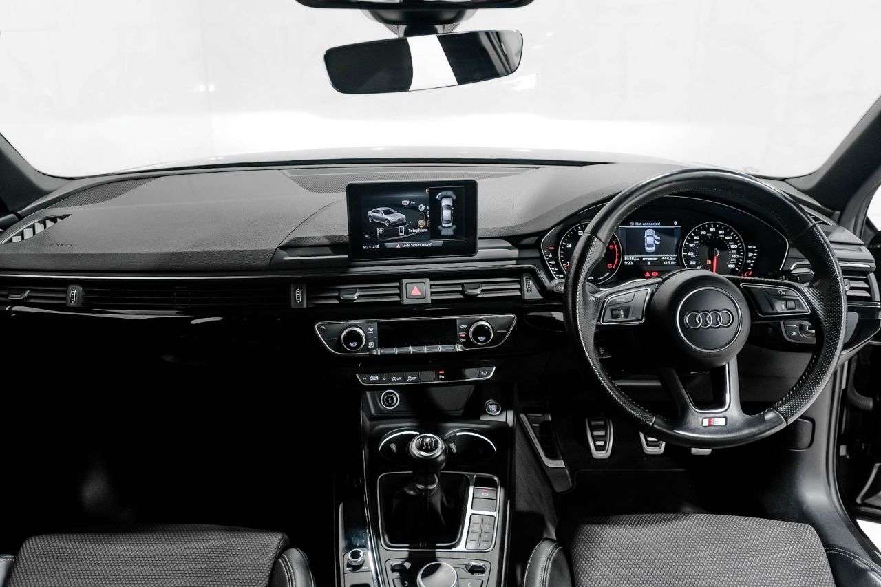 2017 AUDI A4 2017 AUDI A4