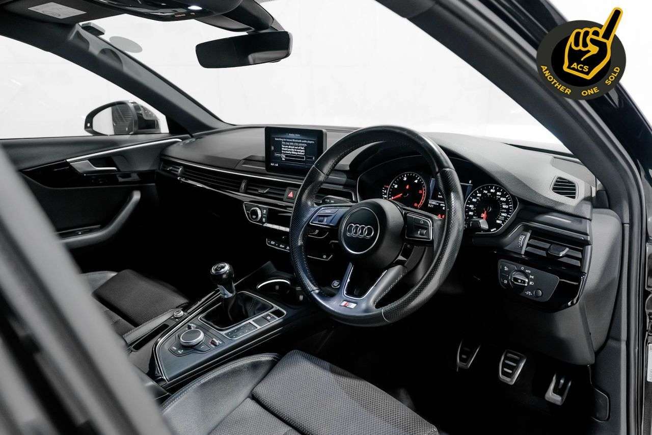 2017 AUDI A4 2017 AUDI A4