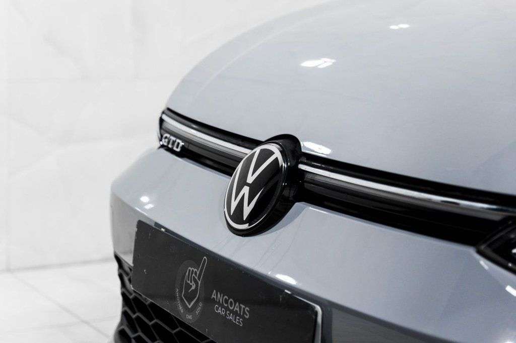 2022 VOLKSWAGEN GOLF 2022 VOLKSWAGEN GOLF