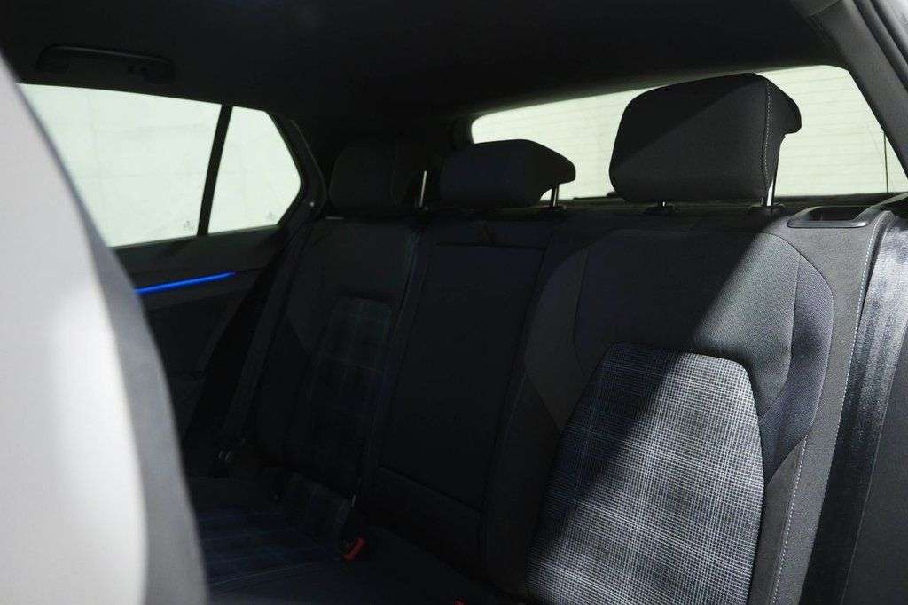 2022 VOLKSWAGEN GOLF 2022 VOLKSWAGEN GOLF