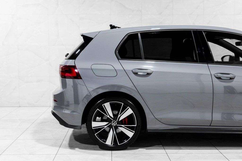 2022 VOLKSWAGEN GOLF 2022 VOLKSWAGEN GOLF