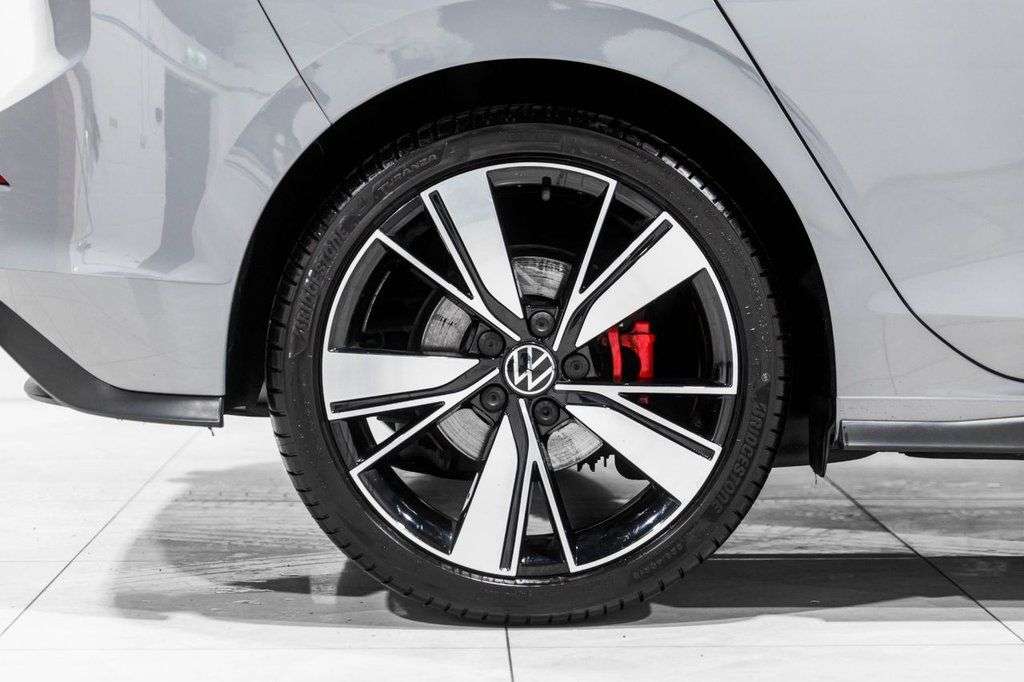 2022 VOLKSWAGEN GOLF 2022 VOLKSWAGEN GOLF