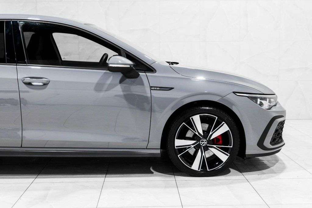 2022 VOLKSWAGEN GOLF 2022 VOLKSWAGEN GOLF