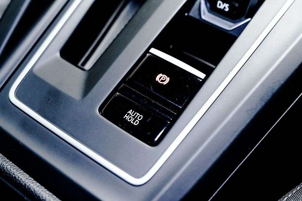 2022 VOLKSWAGEN GOLF 2022 VOLKSWAGEN GOLF