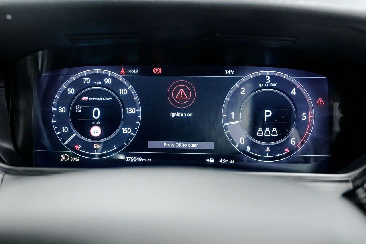 null LAND ROVER RANGE ROVER VELAR null LAND ROVER RANGE ROVER VELAR