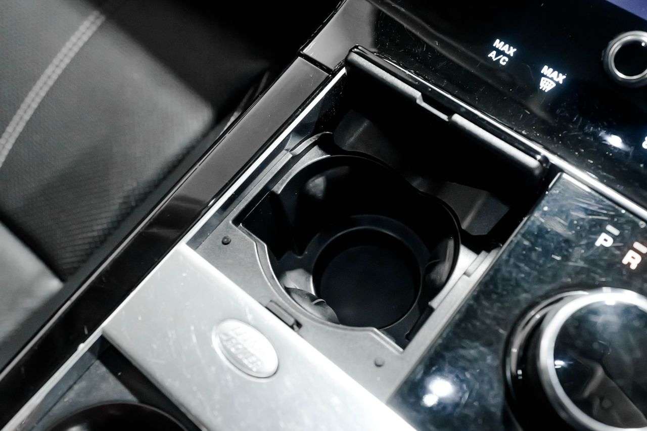 null LAND ROVER RANGE ROVER VELAR null LAND ROVER RANGE ROVER VELAR