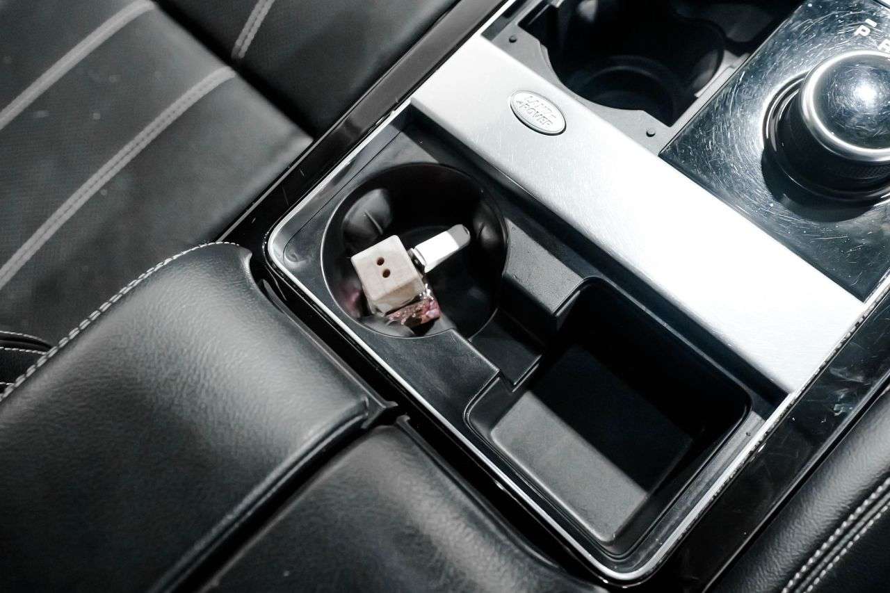 null LAND ROVER RANGE ROVER VELAR null LAND ROVER RANGE ROVER VELAR