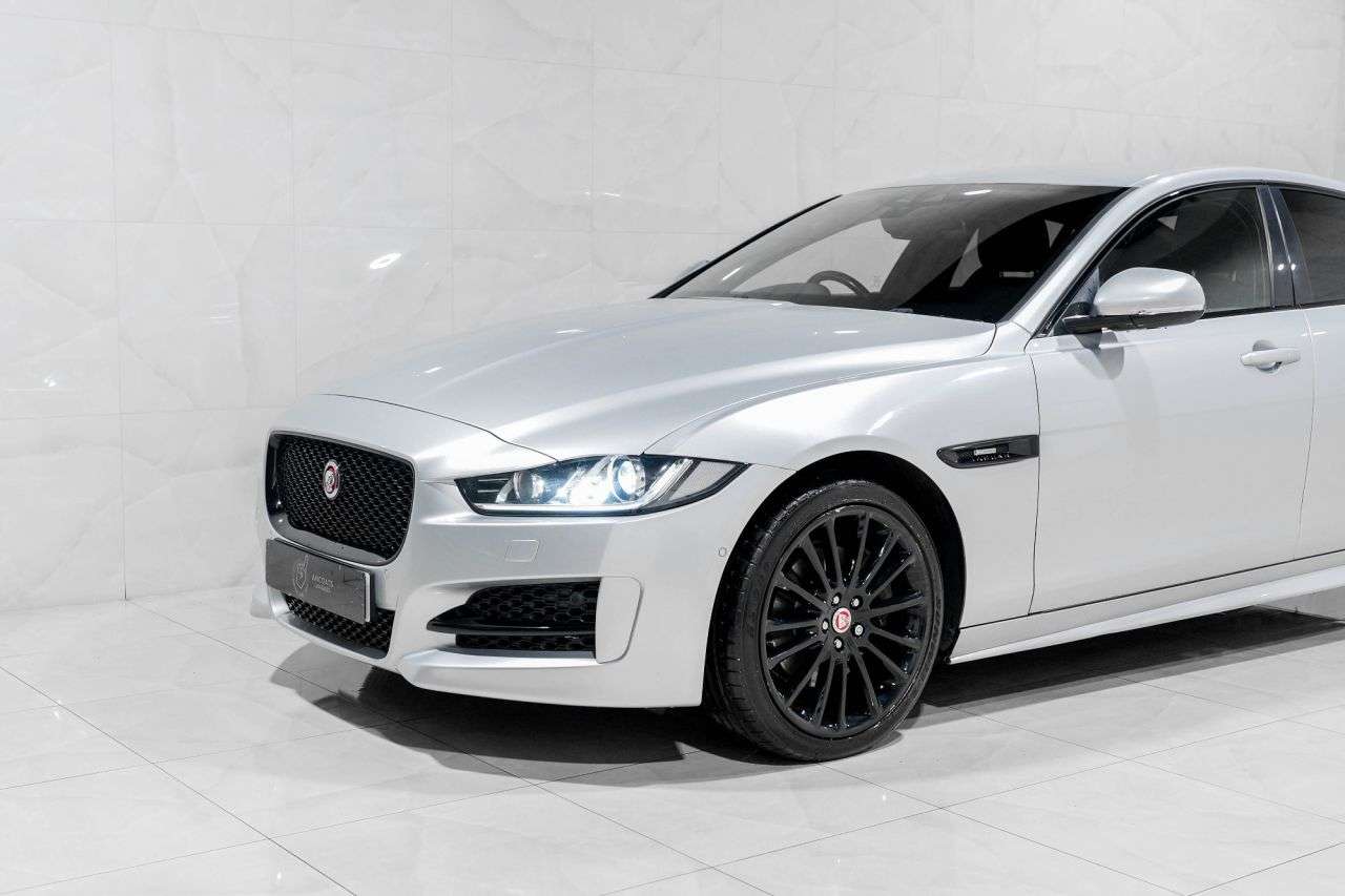 2018 JAGUAR XE 2018 JAGUAR XE