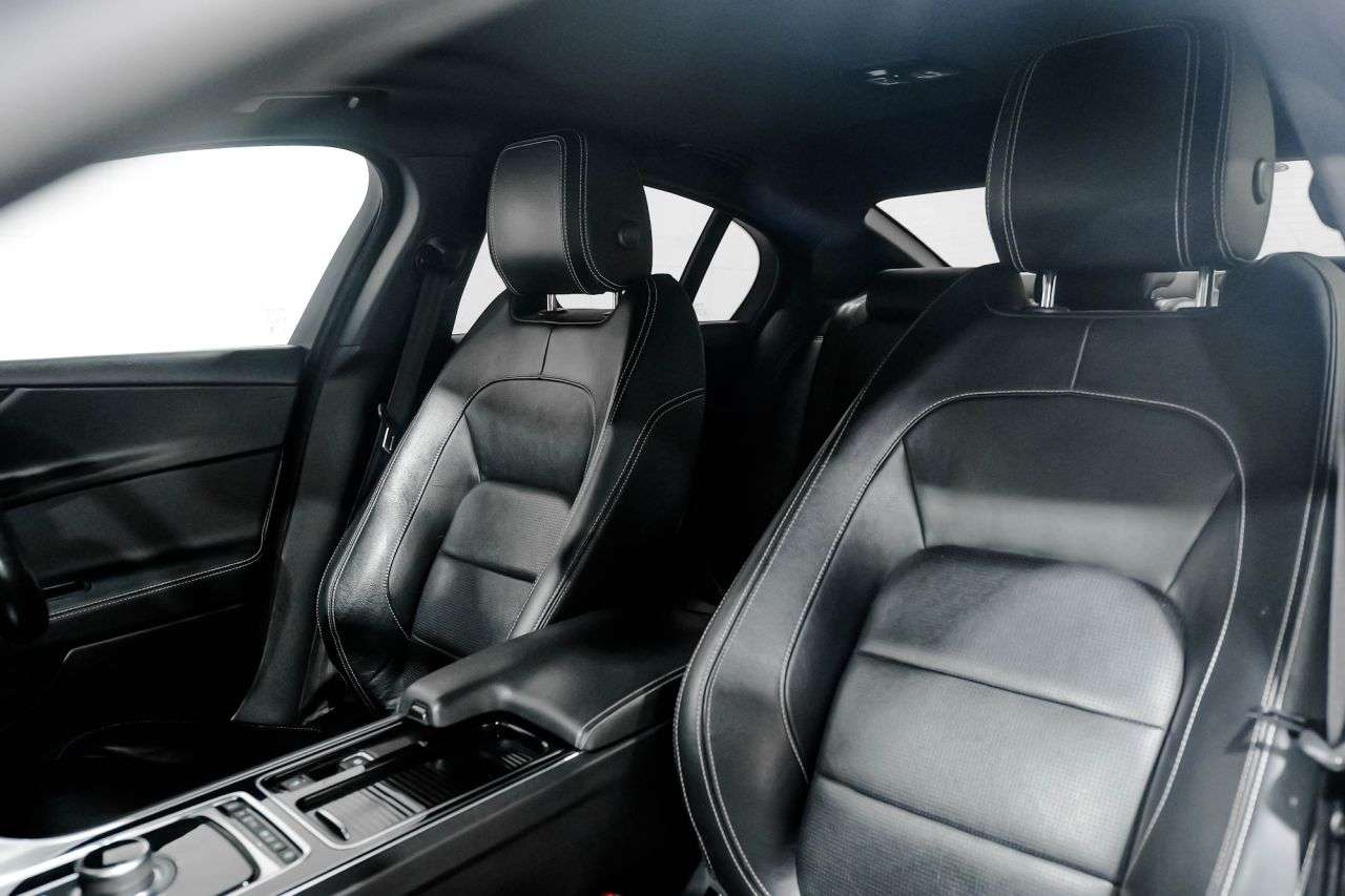 2018 JAGUAR XE 2018 JAGUAR XE