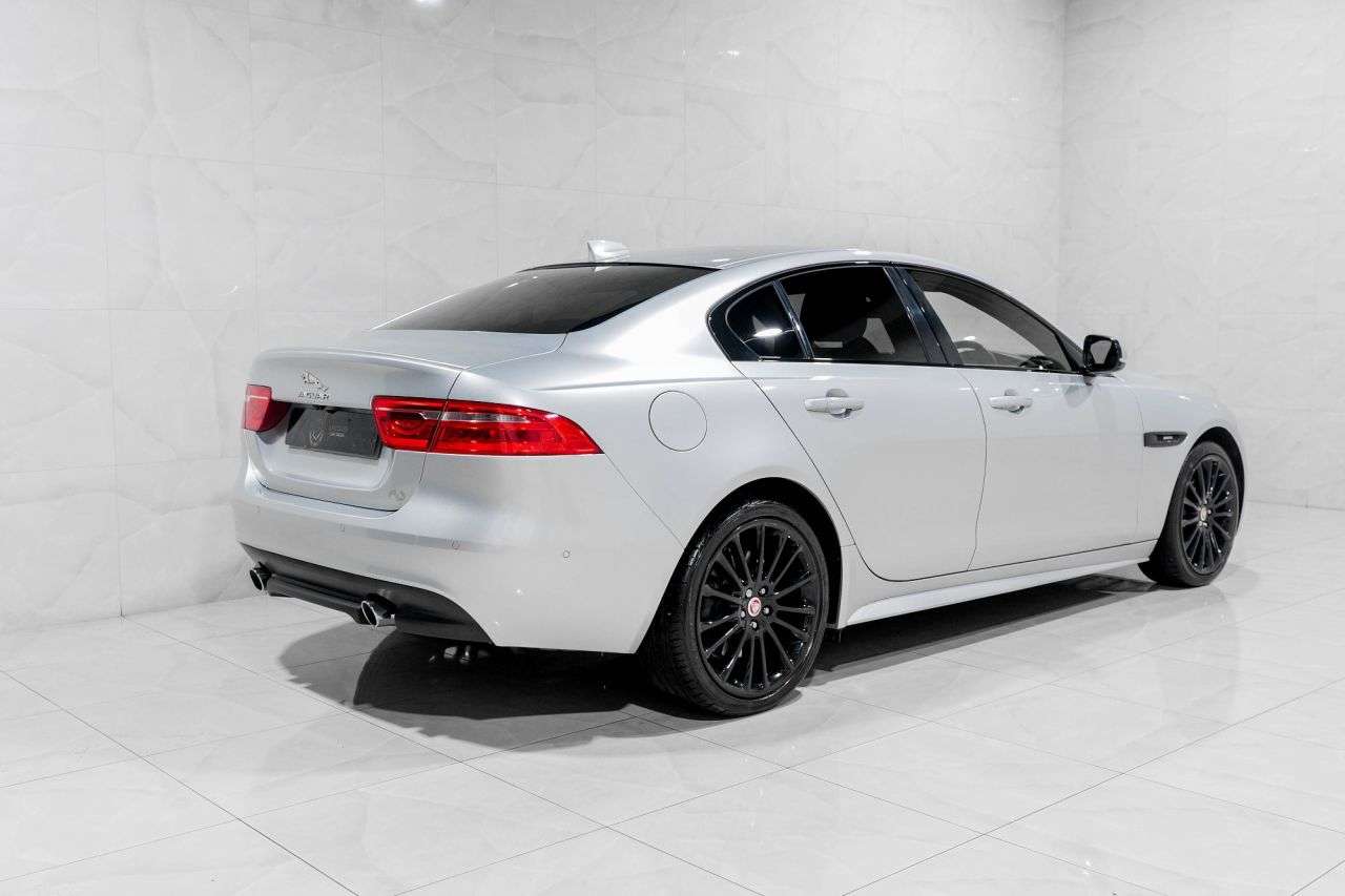 2018 JAGUAR XE 2018 JAGUAR XE