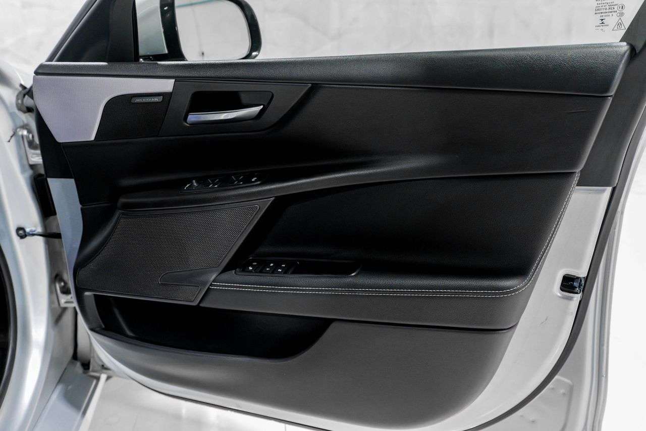 2018 JAGUAR XE 2018 JAGUAR XE