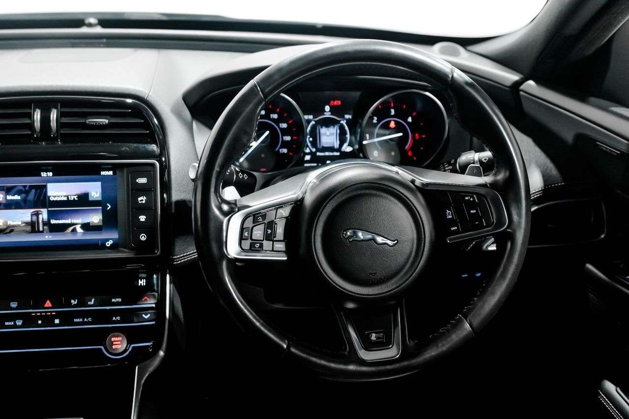 2018 JAGUAR XE 2018 JAGUAR XE