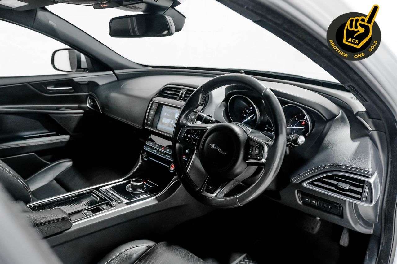 2018 JAGUAR XE 2018 JAGUAR XE