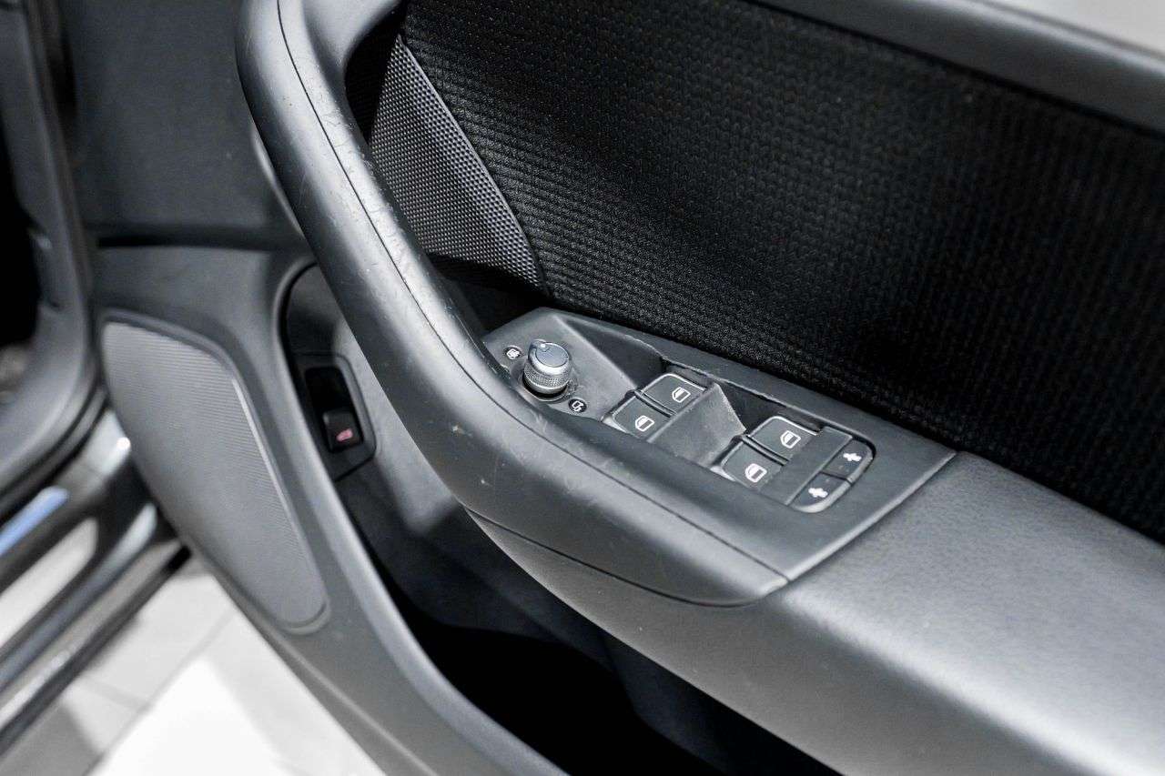 2017 AUDI Q3 2017 AUDI Q3