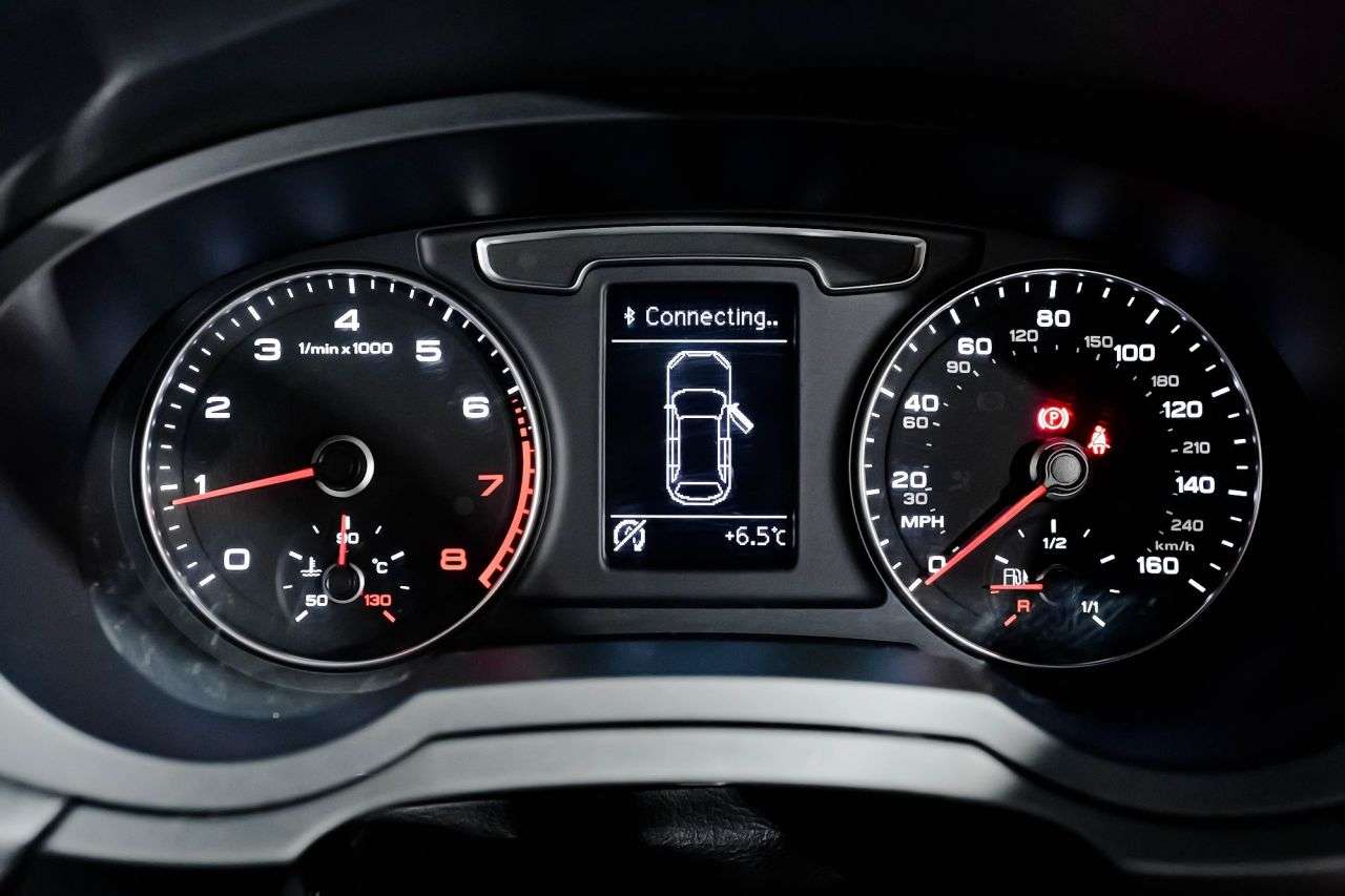 2017 AUDI Q3 2017 AUDI Q3