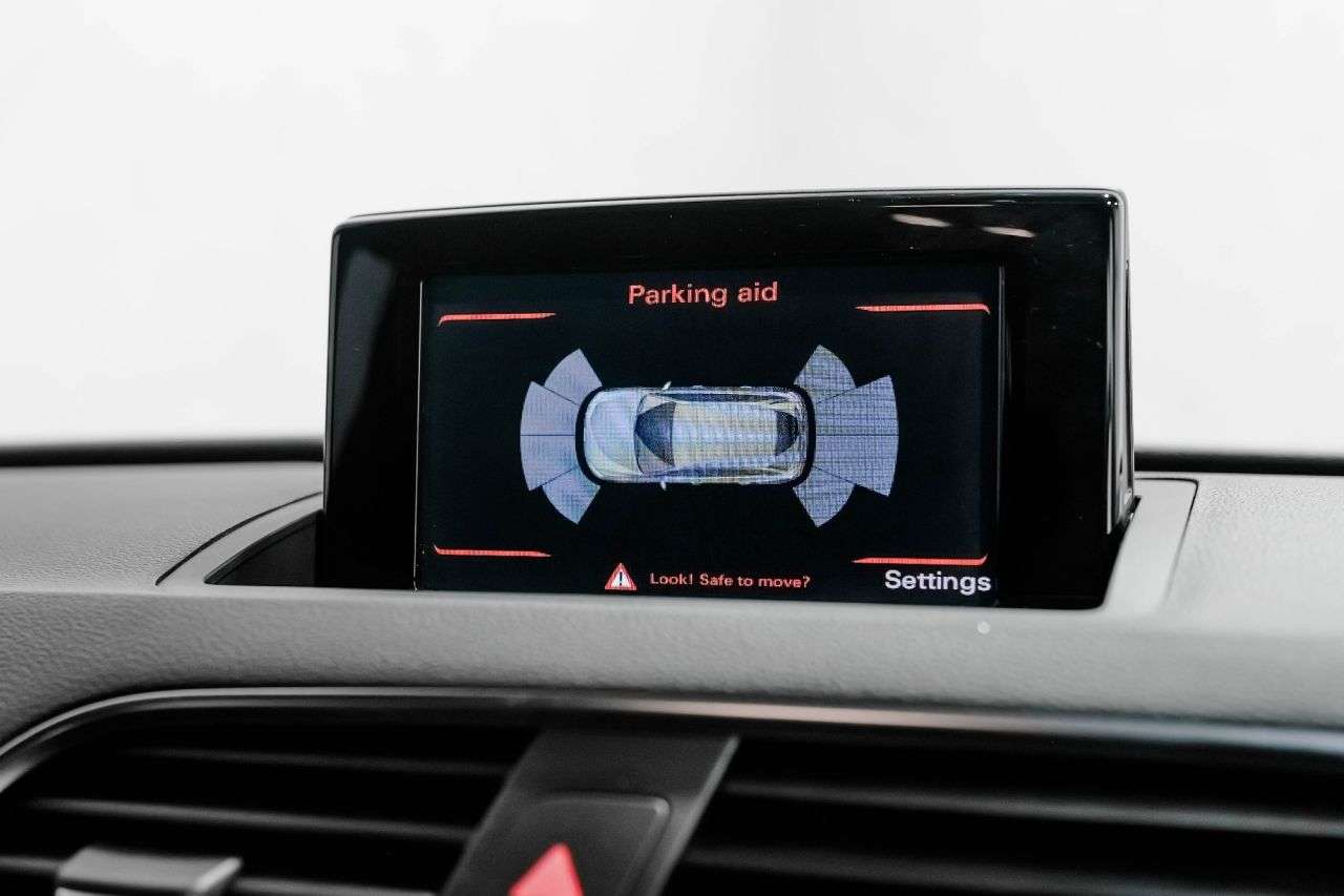 2017 AUDI Q3 2017 AUDI Q3