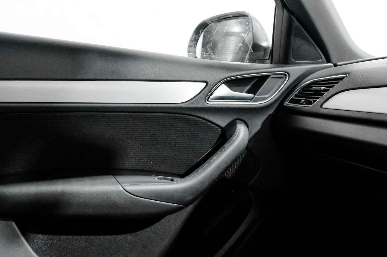 2017 AUDI Q3 2017 AUDI Q3