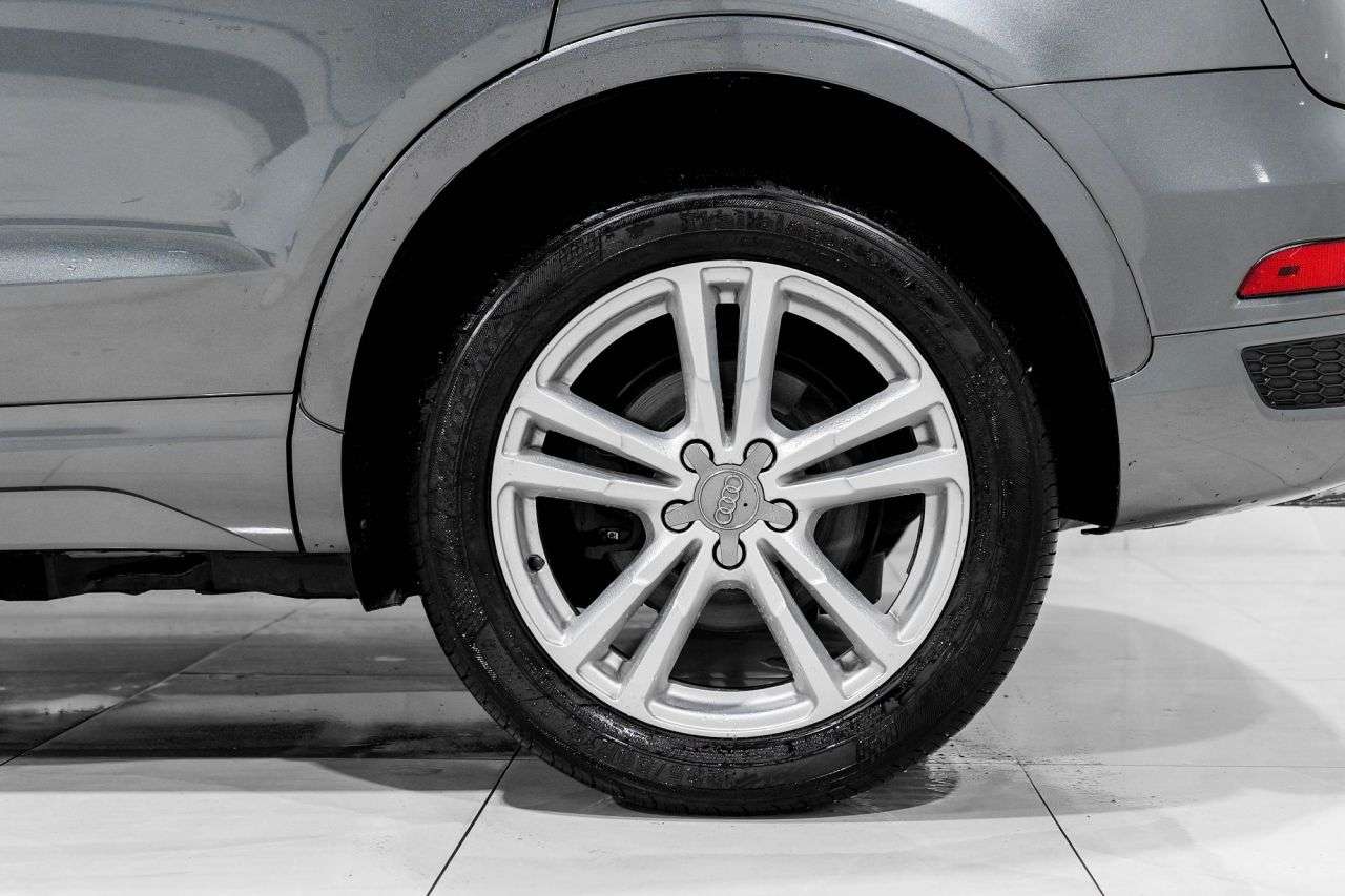 2017 AUDI Q3 2017 AUDI Q3