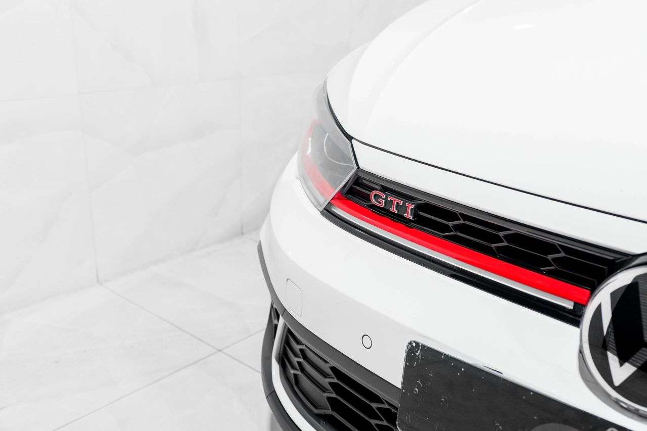 null VOLKSWAGEN POLO null VOLKSWAGEN POLO