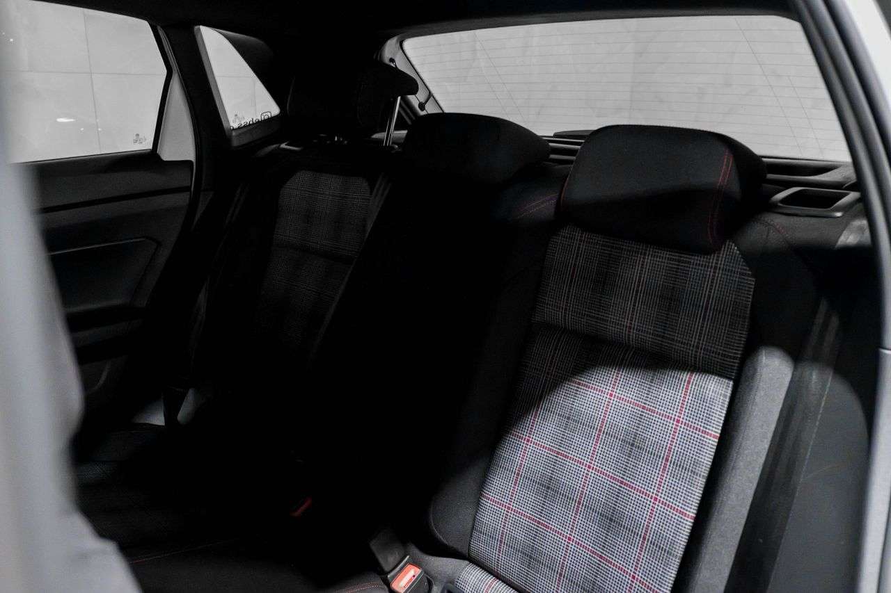 null VOLKSWAGEN POLO null VOLKSWAGEN POLO