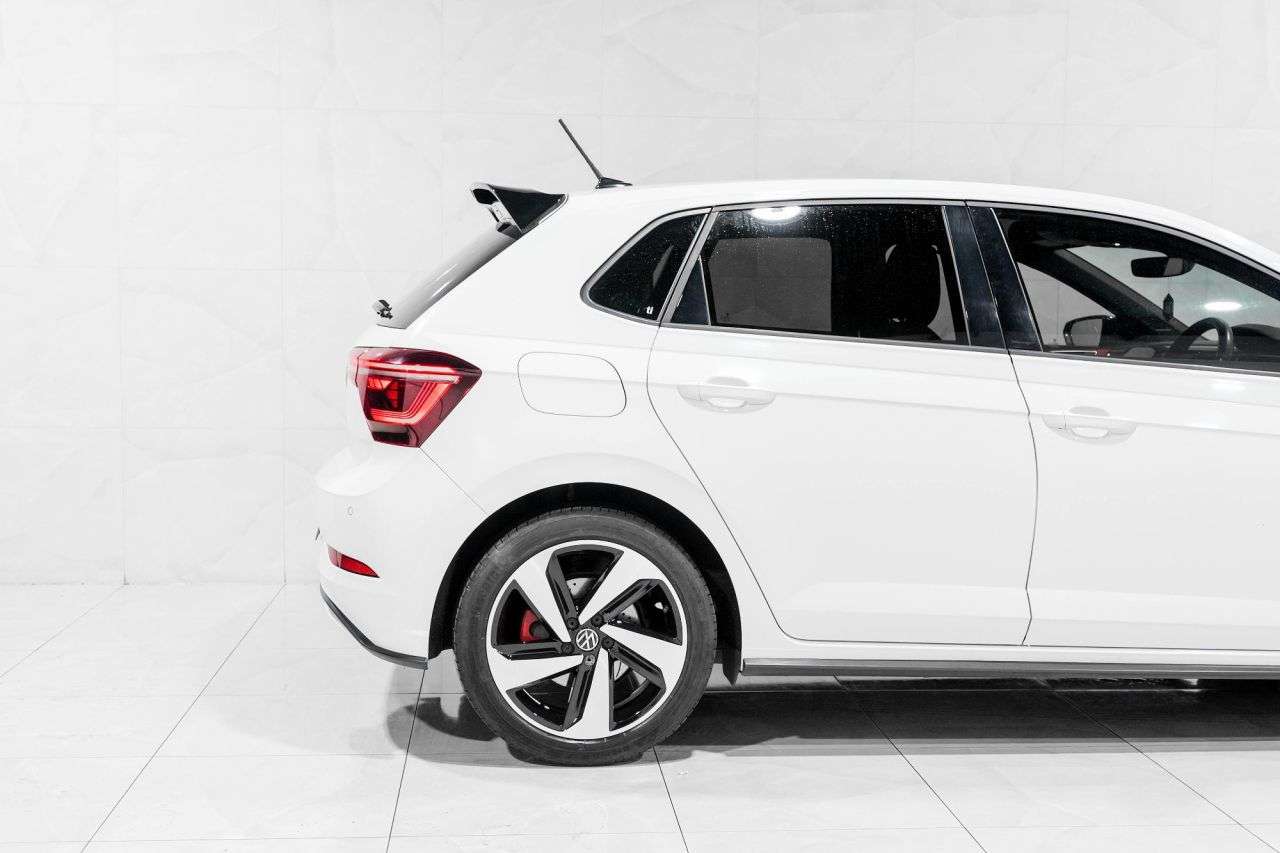 null VOLKSWAGEN POLO null VOLKSWAGEN POLO