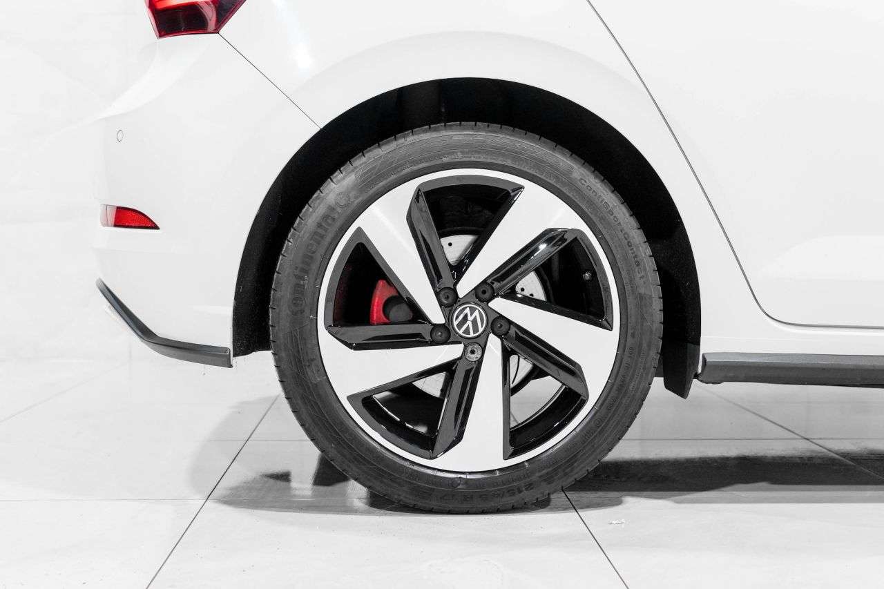 null VOLKSWAGEN POLO null VOLKSWAGEN POLO