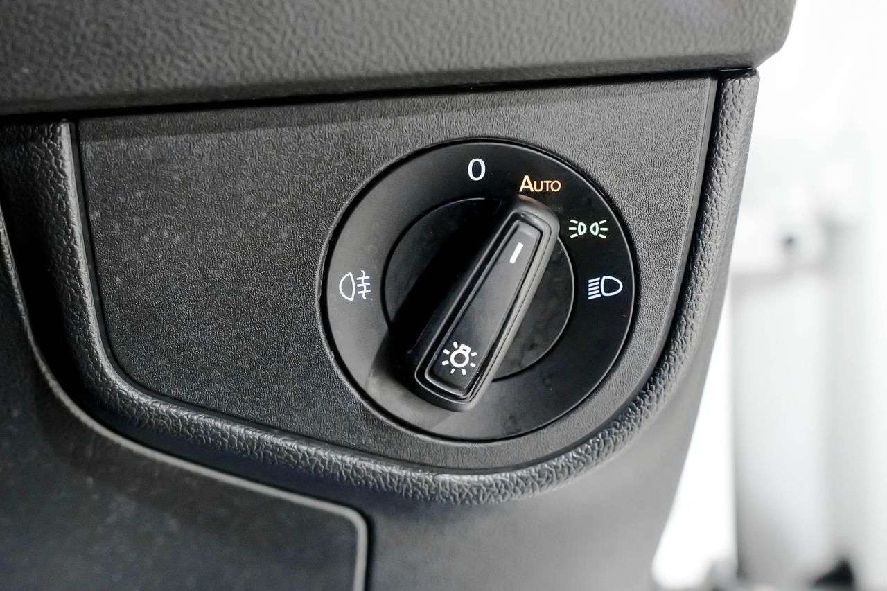 null VOLKSWAGEN POLO null VOLKSWAGEN POLO