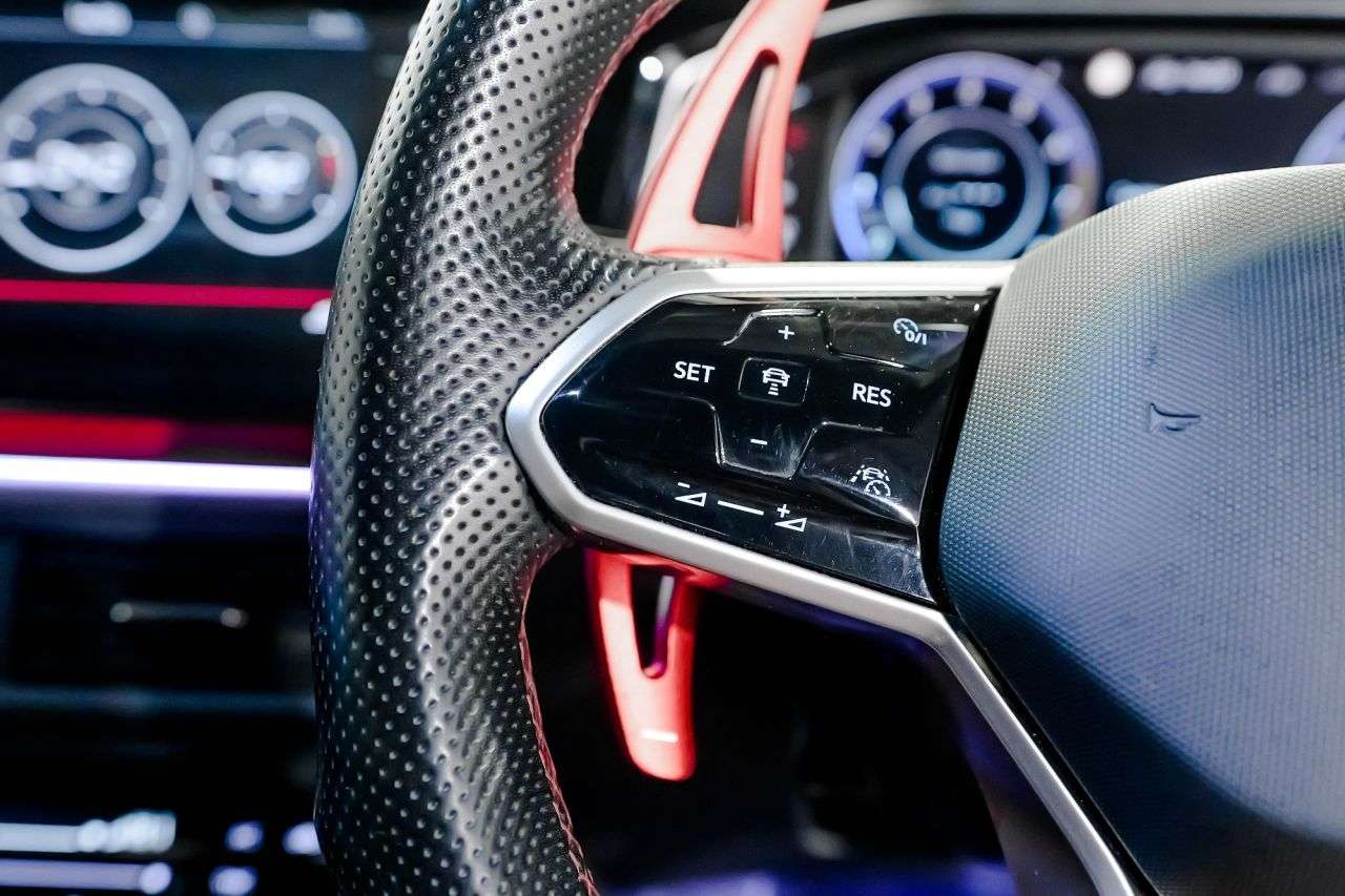 null VOLKSWAGEN POLO null VOLKSWAGEN POLO