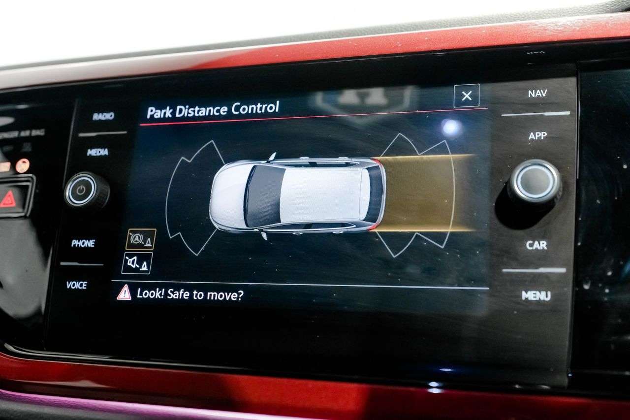 null VOLKSWAGEN POLO null VOLKSWAGEN POLO