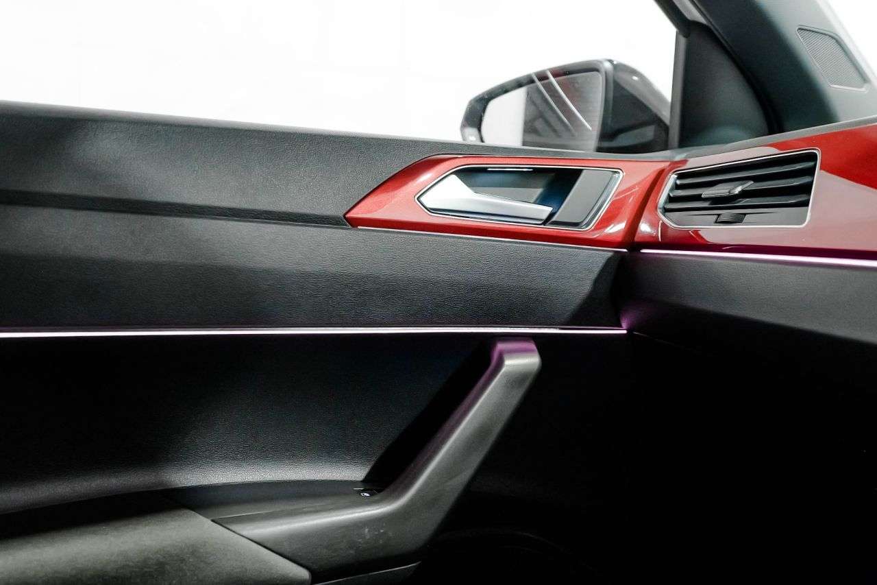 null VOLKSWAGEN POLO null VOLKSWAGEN POLO