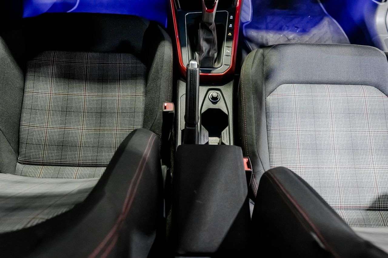 null VOLKSWAGEN POLO null VOLKSWAGEN POLO