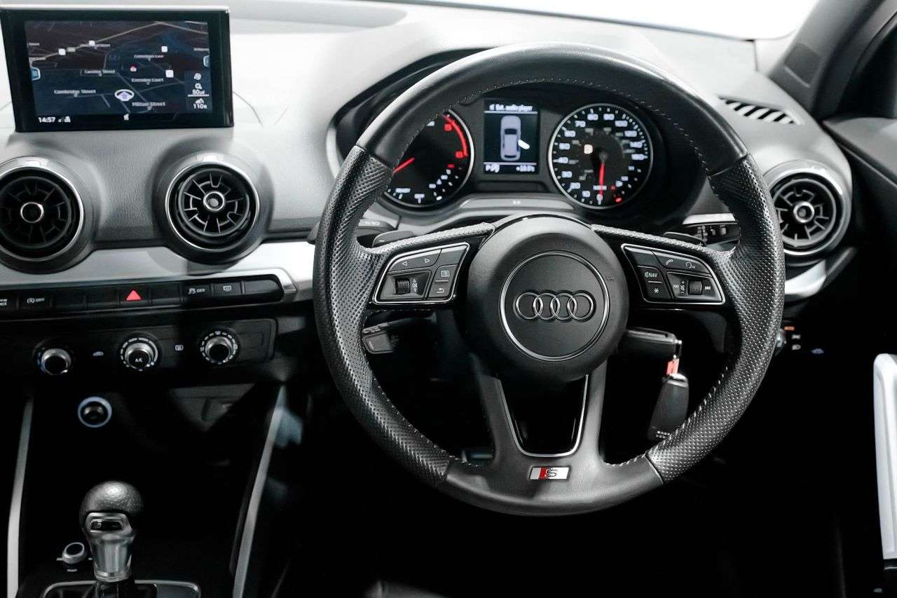 2019 AUDI Q2 2019 AUDI Q2