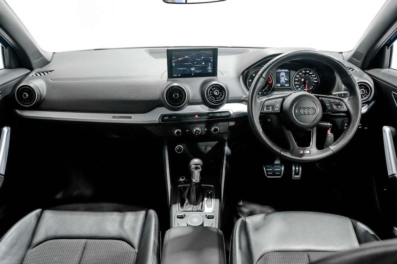 2019 AUDI Q2 2019 AUDI Q2