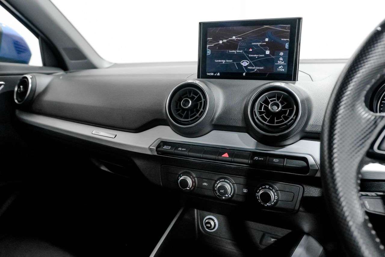 2019 AUDI Q2 2019 AUDI Q2