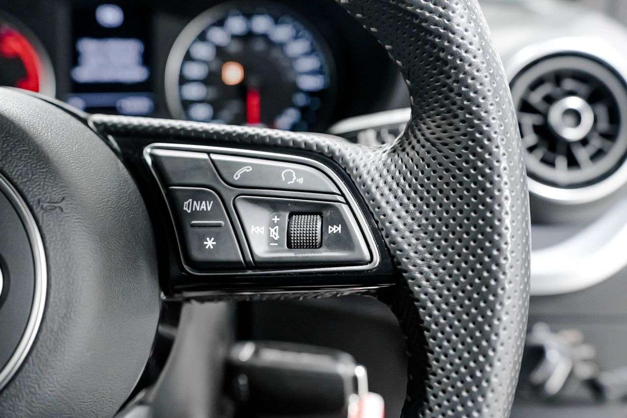 2019 AUDI Q2 2019 AUDI Q2