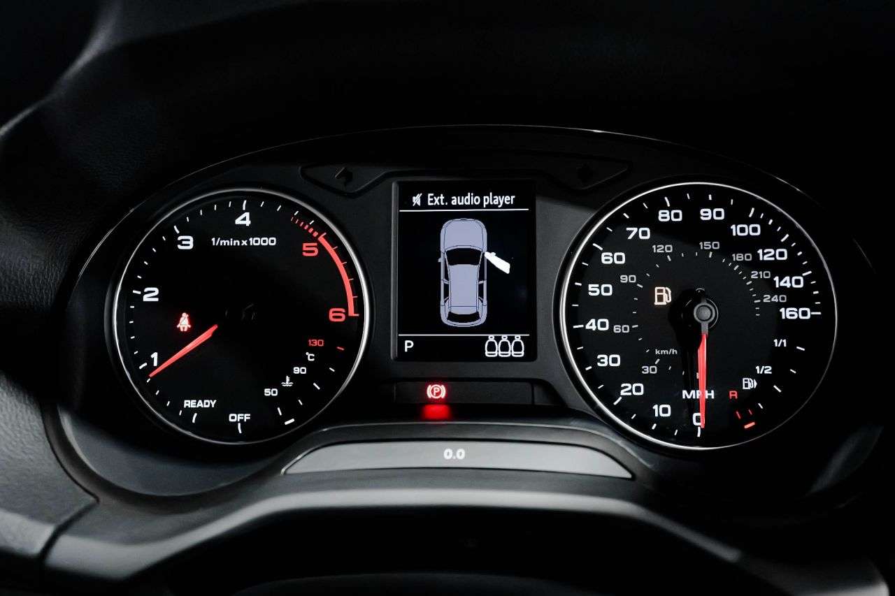 2019 AUDI Q2 2019 AUDI Q2