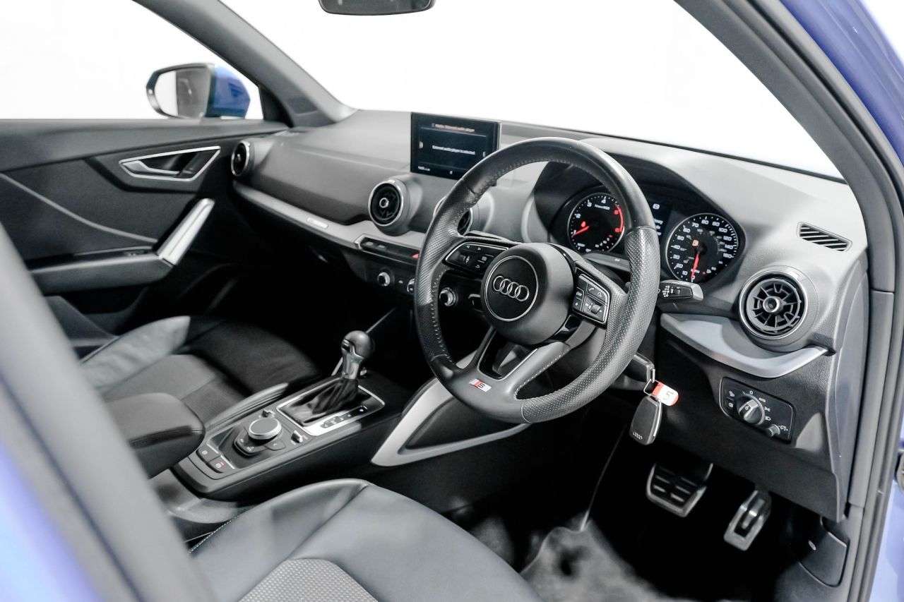 2019 AUDI Q2 2019 AUDI Q2