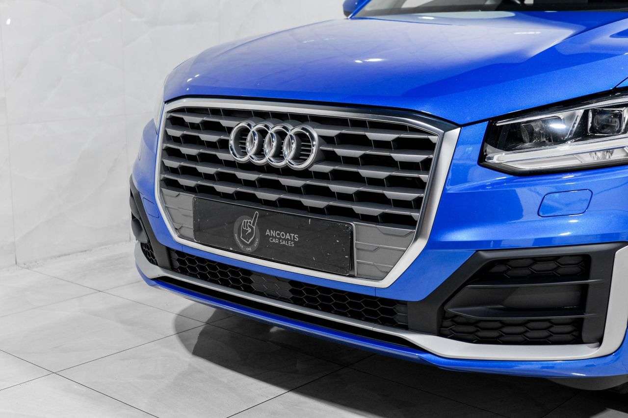 2019 AUDI Q2 2019 AUDI Q2