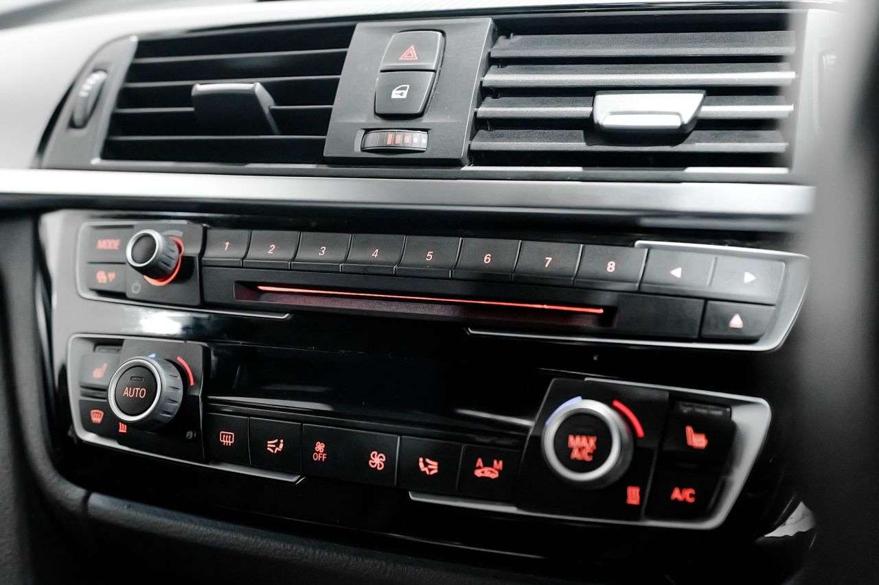 2019 BMW 3 SERIES 2019 BMW 3 SERIES