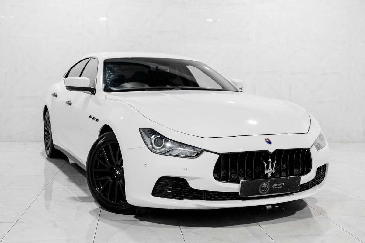 Check out this Maserati Ghibli 2015 Diesel Automatic