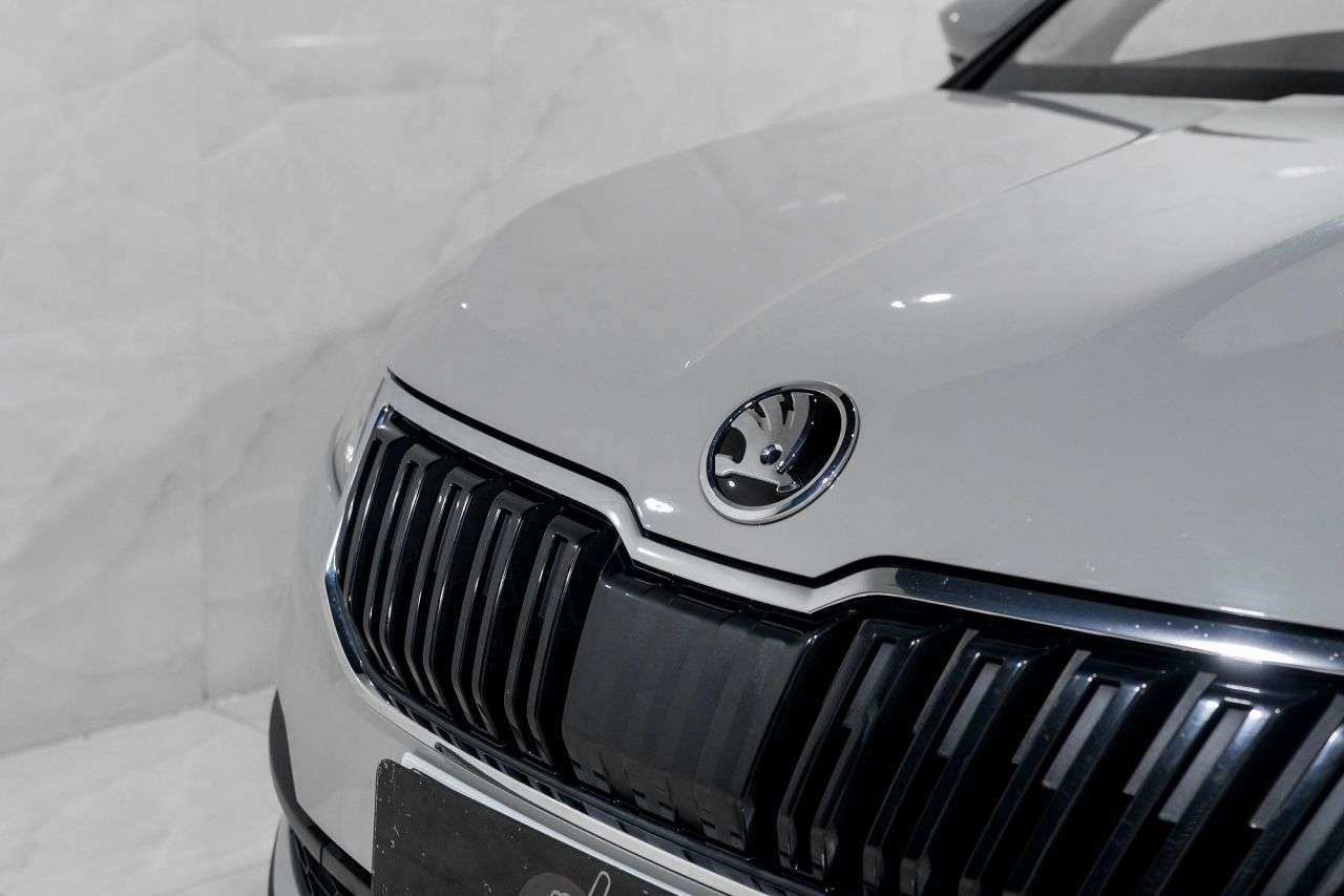 2020 SKODA KAROQ 2020 SKODA KAROQ