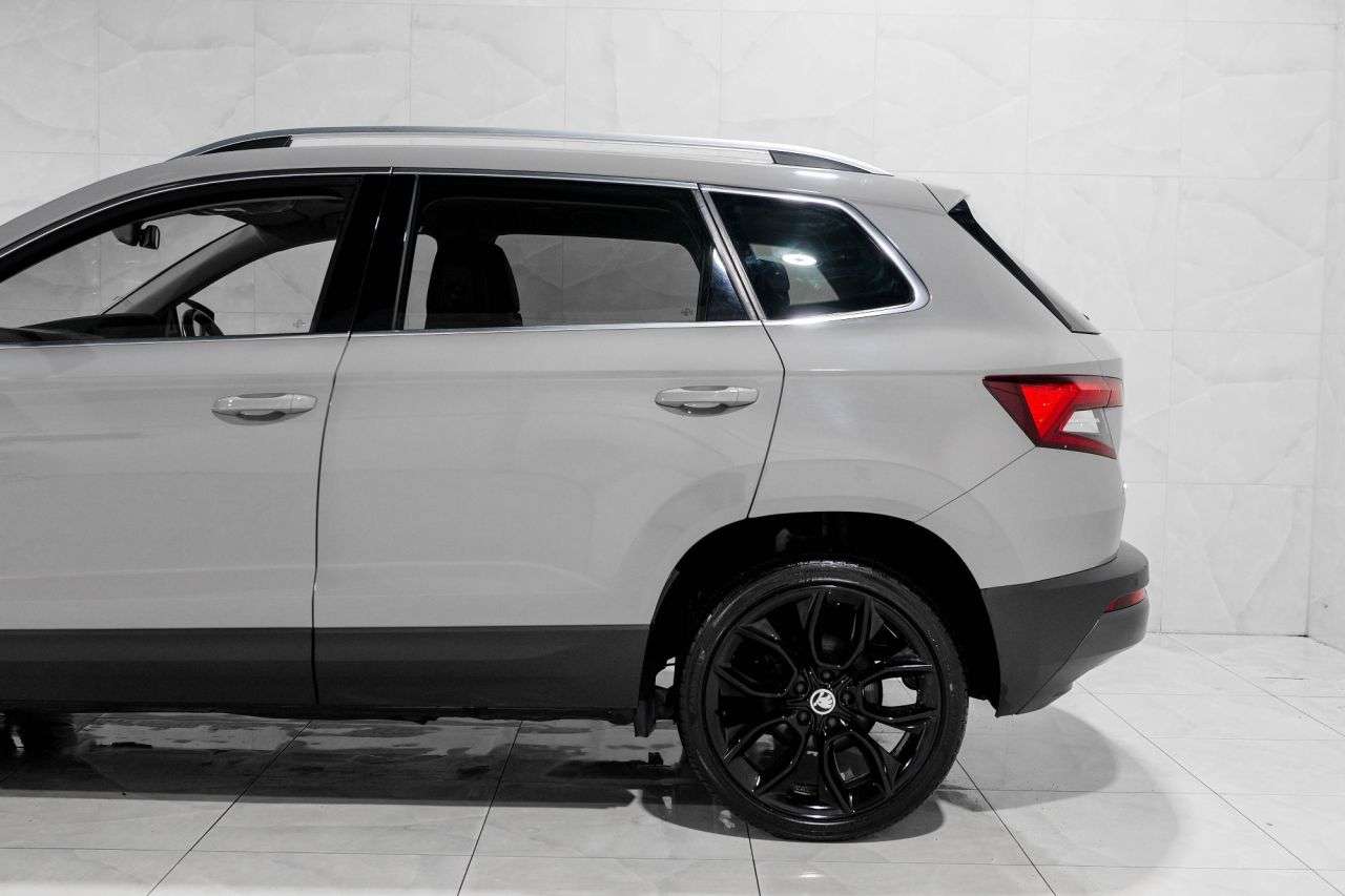 2020 SKODA KAROQ 2020 SKODA KAROQ