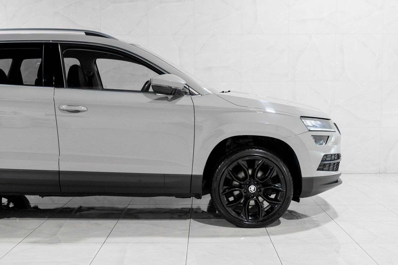 2020 SKODA KAROQ 2020 SKODA KAROQ