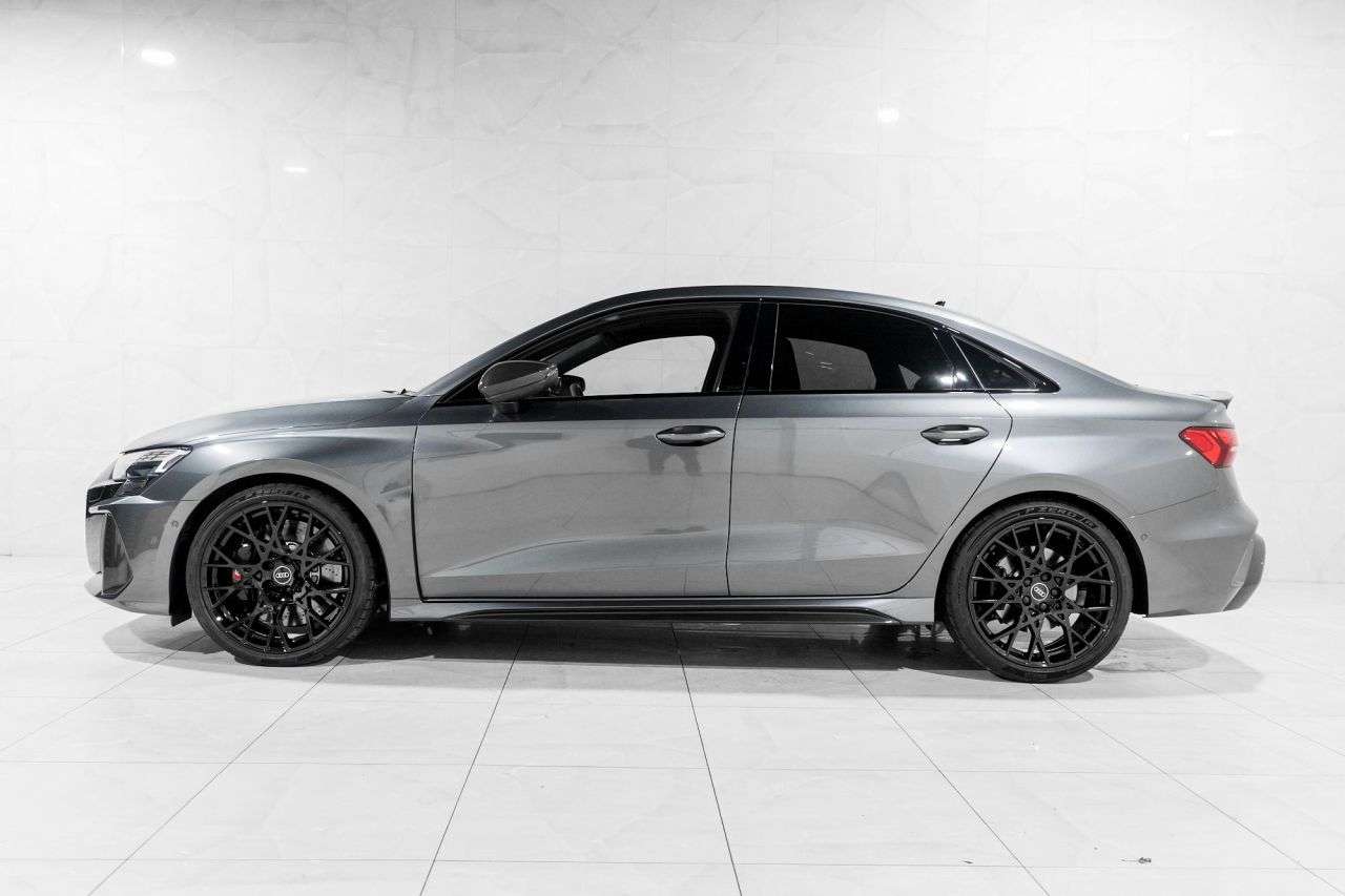 2025 AUDI RS3 2025 AUDI RS3