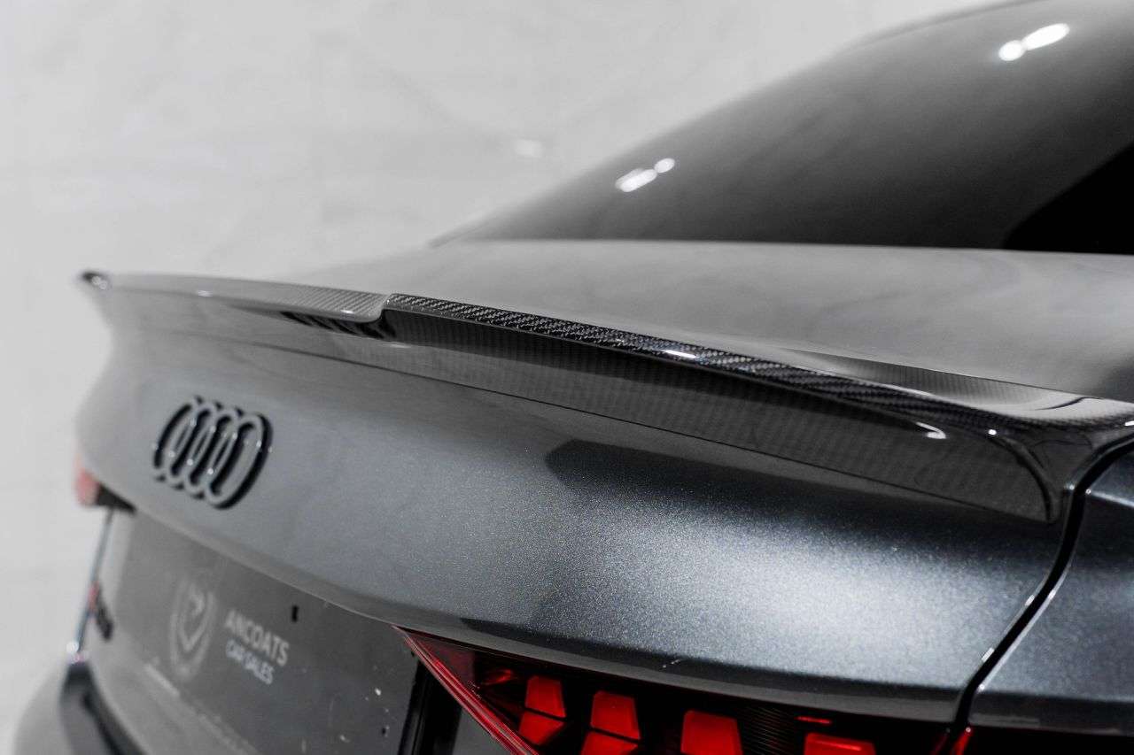 2025 AUDI RS3 2025 AUDI RS3